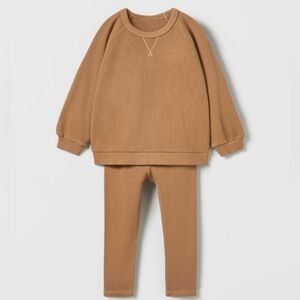 Zara Kids Basic Waffle Set in Dark Beige - 4-5T